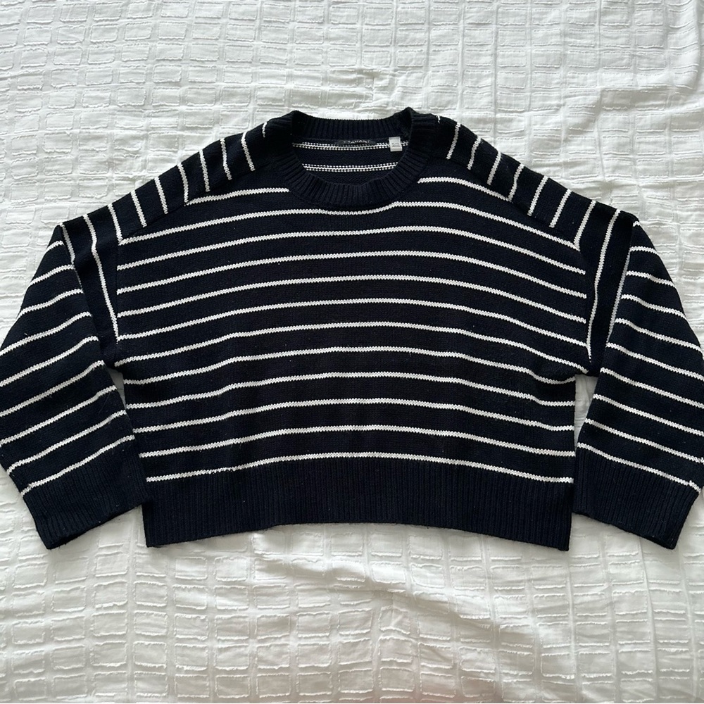 Tahari Navy & White Striped Sweater